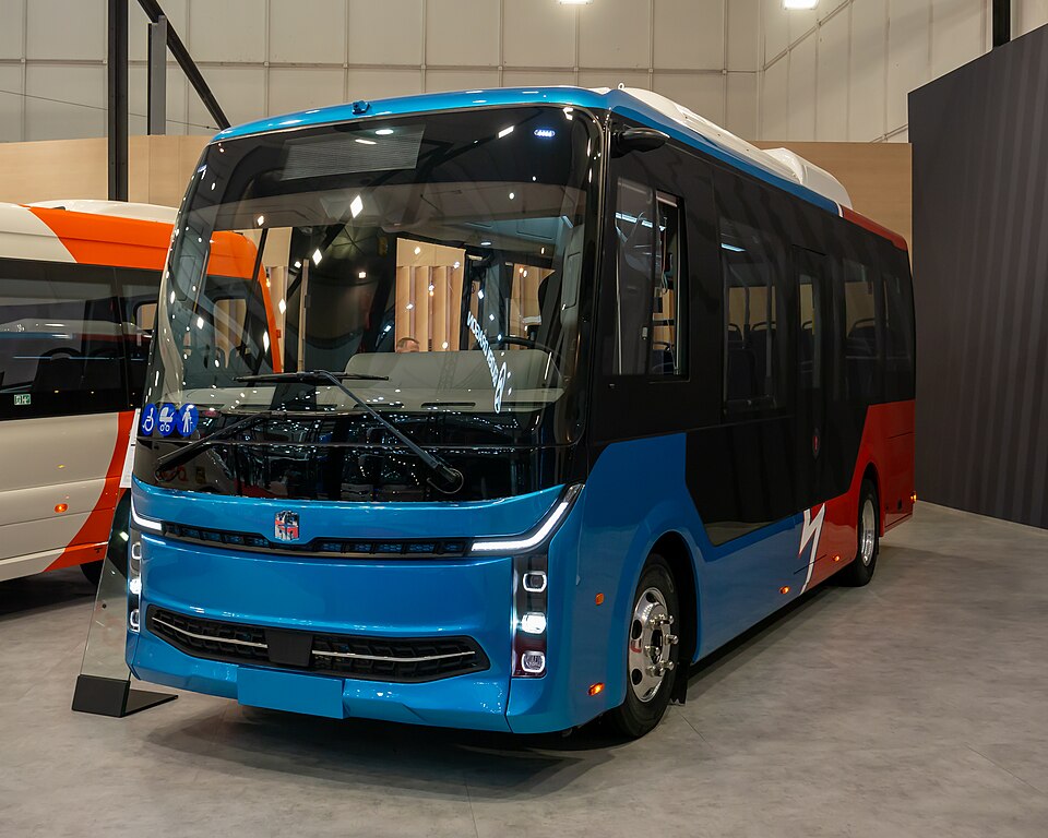 Mini Bus